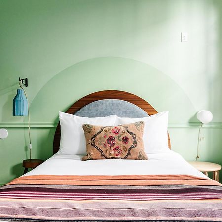 The Frenchmen New Orleans By Kasa Hotel ภายนอก รูปภาพ